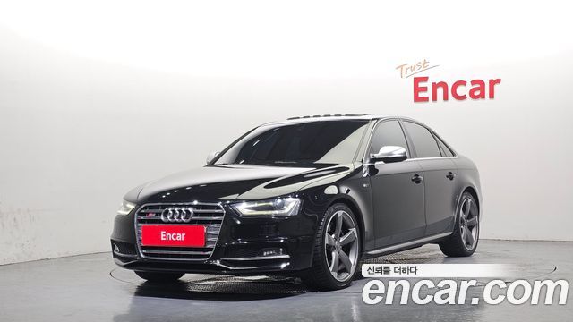 Audi S4 — exterior