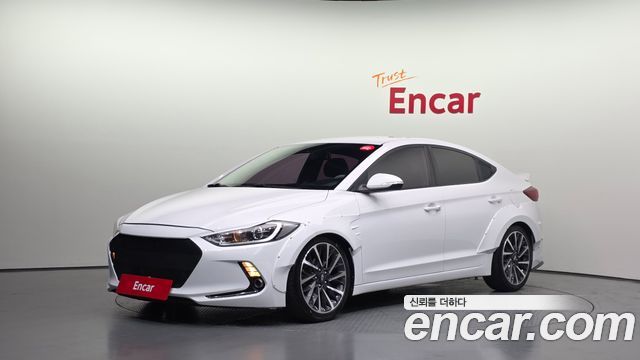Hyundai Avante — exterior