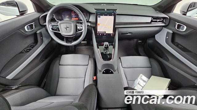 Polestar 2 — interior