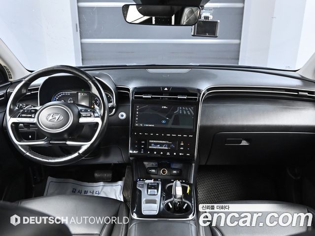 Hyundai Tucson — interior