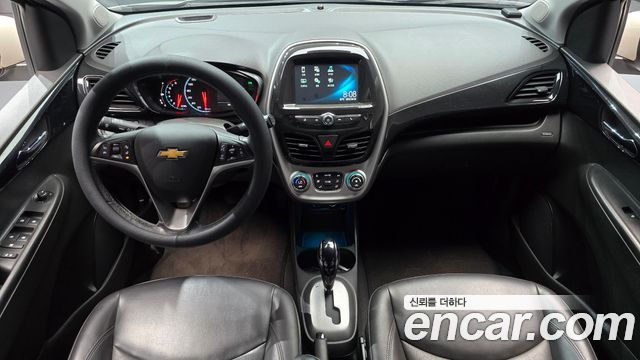 Chevrolet Korea Spark — interior