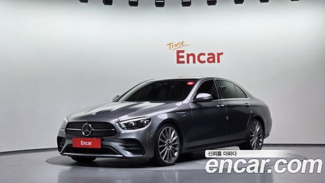 Mercedes-Benz E-Class — exterior