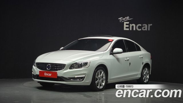 Volvo S60 — exterior