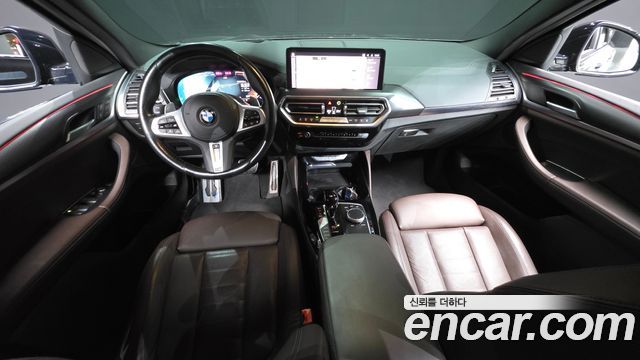 BMW X4 — interior