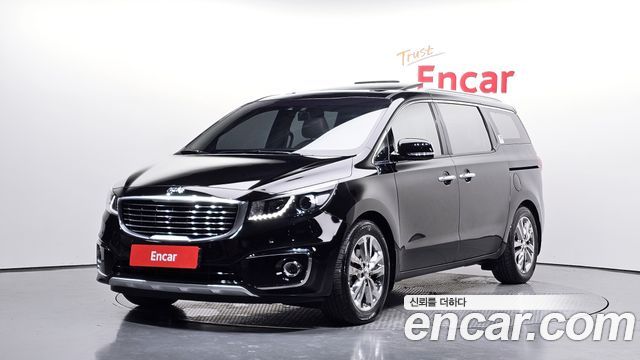 Kia Carnival — exterior