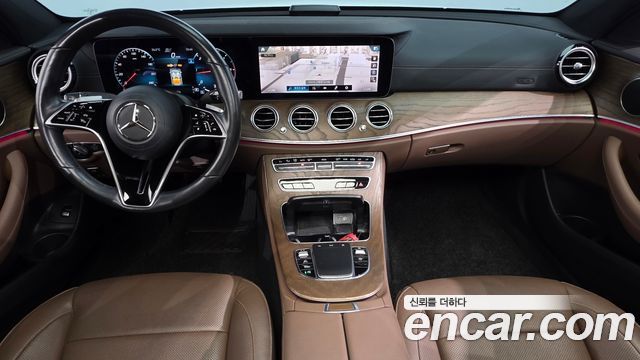 Mercedes-Benz E-Class — interior
