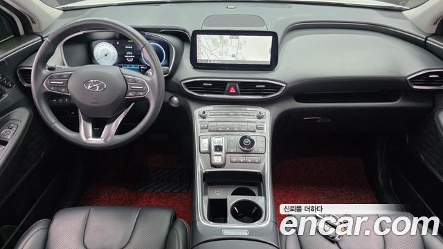 Hyundai Santa Fe — interior