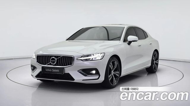 Volvo S60 — exterior