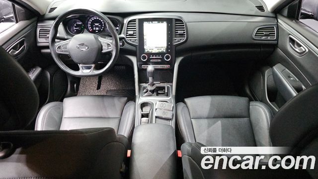Renault Korea SM6 — interior