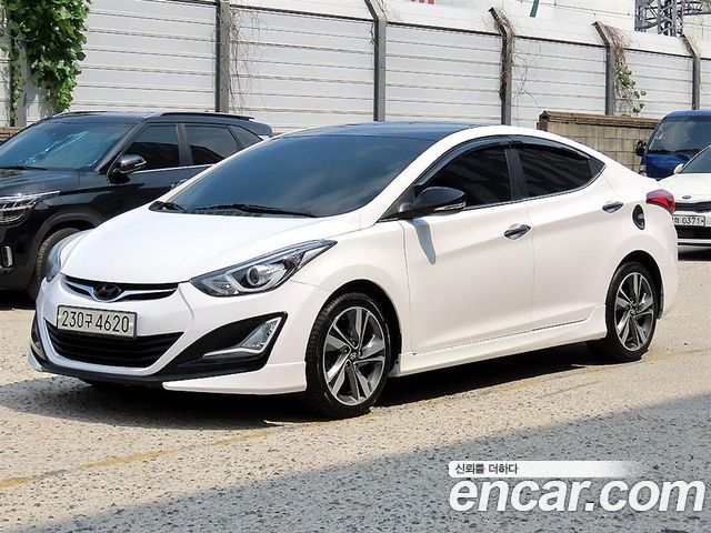 Hyundai Avante — exterior
