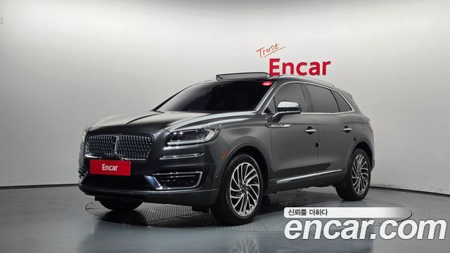 Lincoln Nautilus — exterior