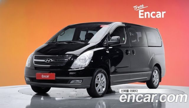 Hyundai Starex — exterior