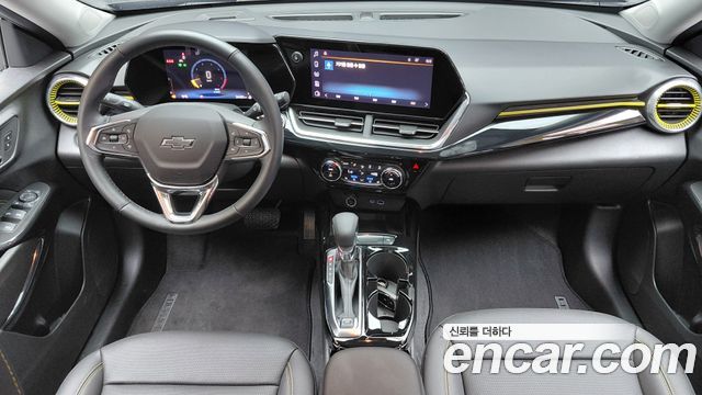 Chevrolet Korea Trax — interior