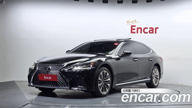 Lexus LS — exterior
