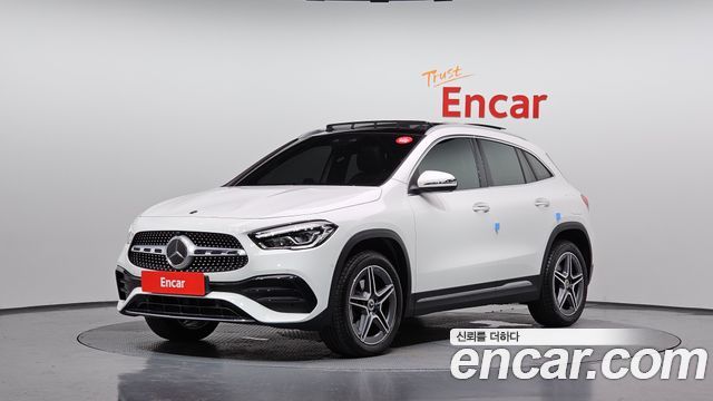 Mercedes-Benz GLA-Class — exterior