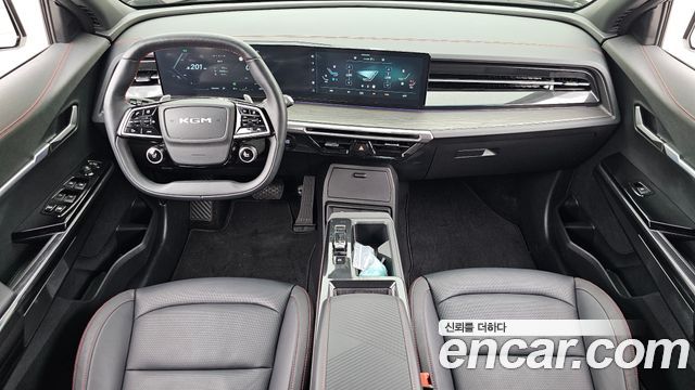 KG Mobility Actyon — interior