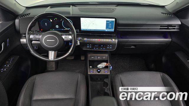 Hyundai Kona — interior