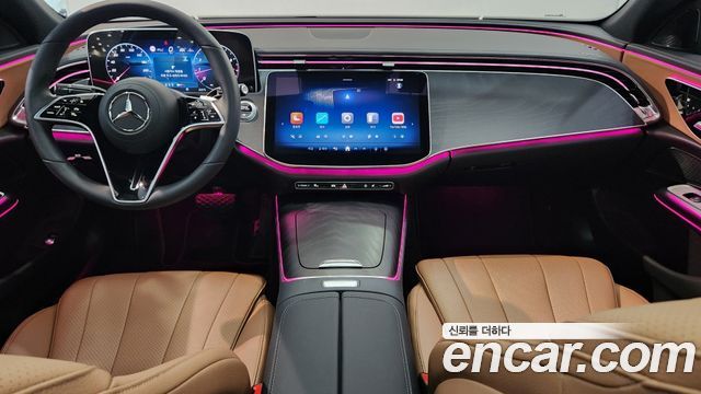 Mercedes-Benz E-Class — interior