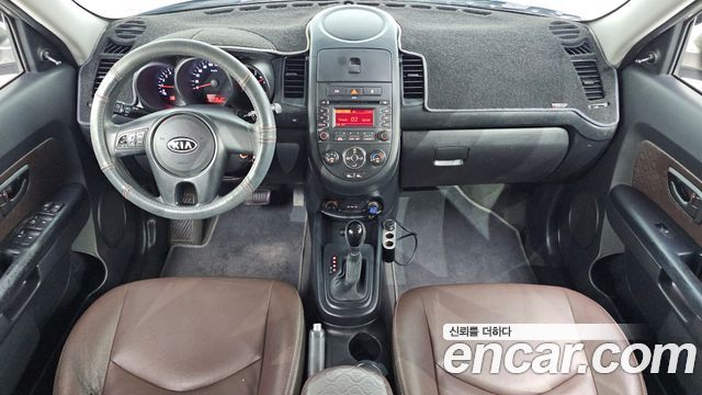 Kia Soul — interior