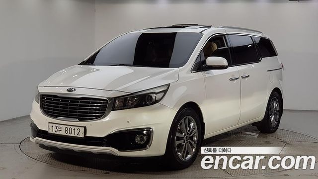 Kia Carnival — exterior