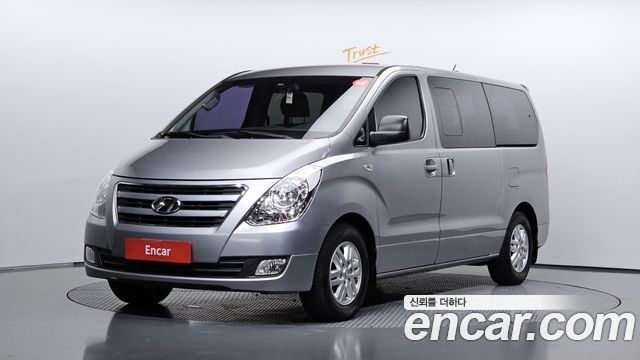 Hyundai Starex — exterior