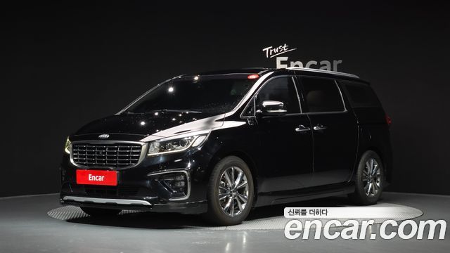 Kia Carnival — exterior