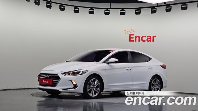 Hyundai Avante — exterior