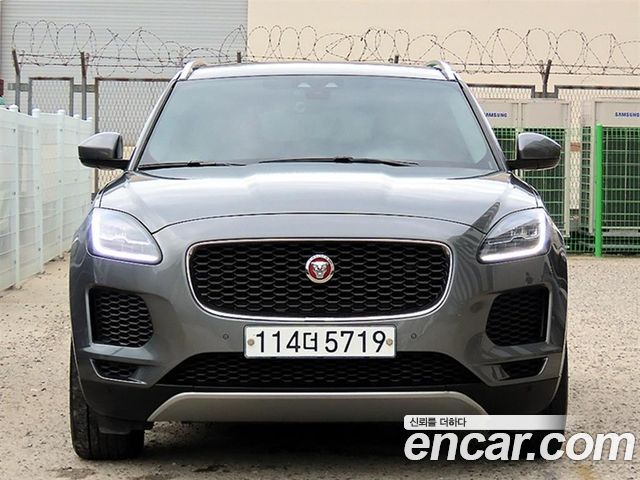 Jaguar E-Pace — exterior