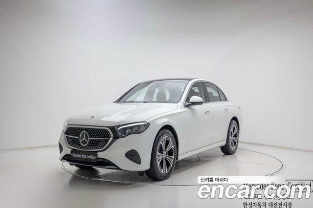 Mercedes-Benz E-Class — exterior