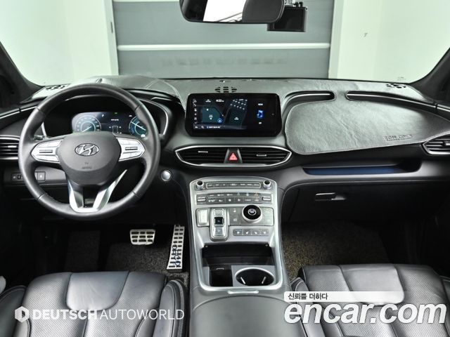Hyundai Santa Fe — interior