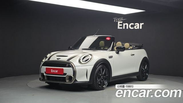 MINI Cooper Convertible