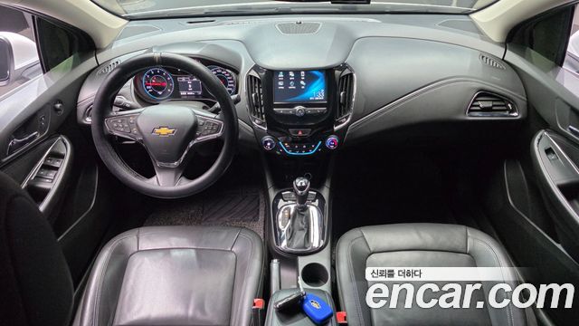 Chevrolet Korea Cruze — interior