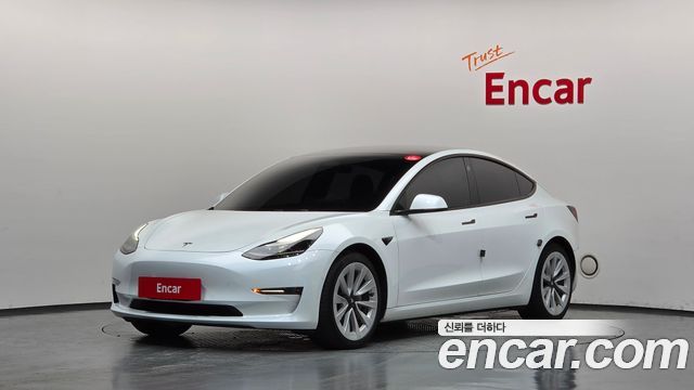 Tesla Model 3 — exterior