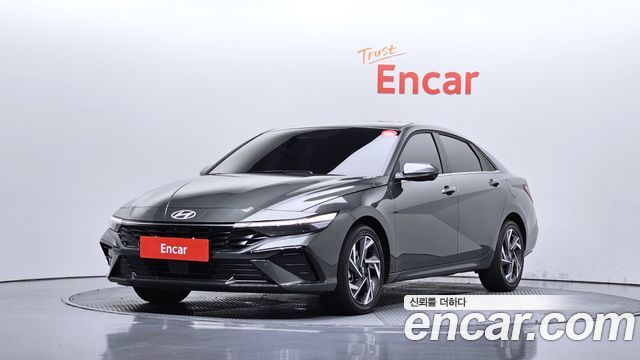 Hyundai Avante — exterior