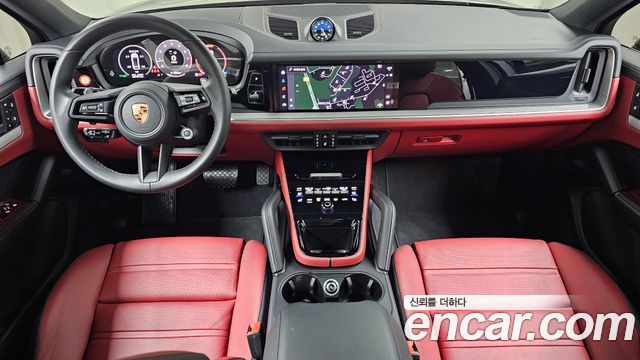 Porsche Cayenne — interior