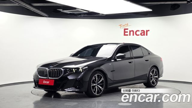 BMW 5 Series — exterior