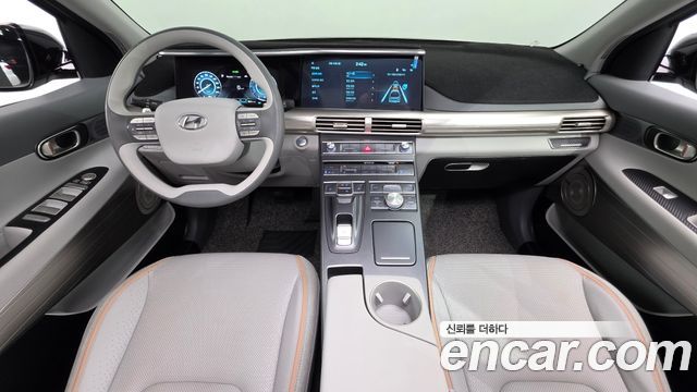 Hyundai Nexo — interior