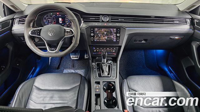 Volkswagen Arteon — interior