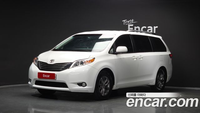 Toyota Sienna — exterior