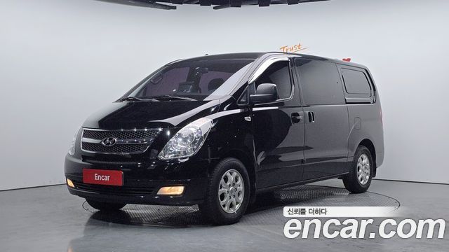 Hyundai Starex — exterior