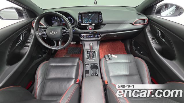 Hyundai i30 — interior