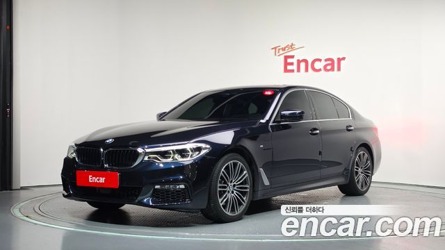 BMW 5 Series — exterior