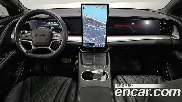 BYD Sea Lion 7 — interior