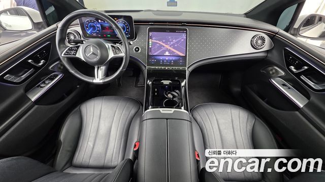 Mercedes-Benz EQE — interior