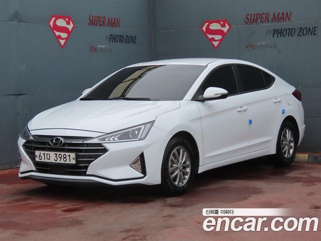 Hyundai Avante — exterior