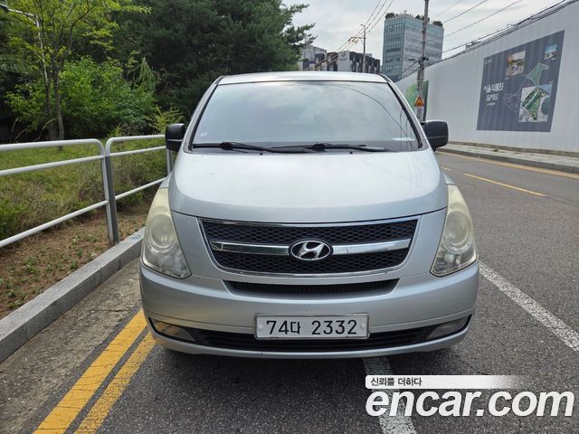 Hyundai Starex — exterior