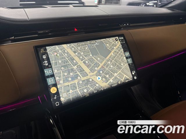 Land Rover Range Rover Sport — interior