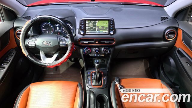 Hyundai Kona — interior