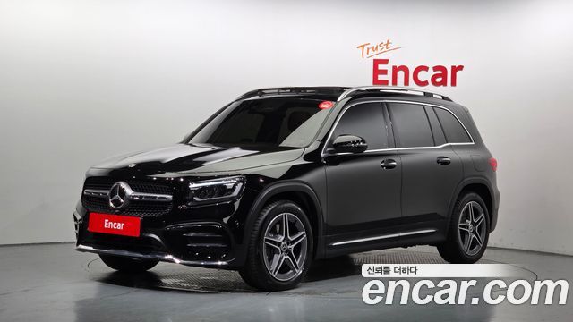 Mercedes-Benz GLB-Class — exterior