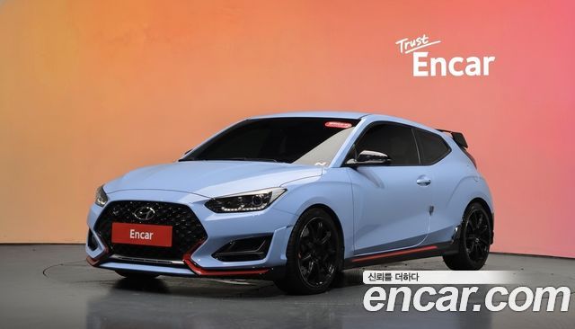 Hyundai Veloster — exterior